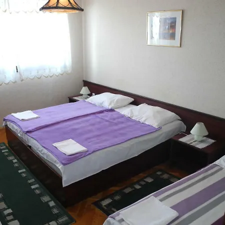 Apartment Snjezana